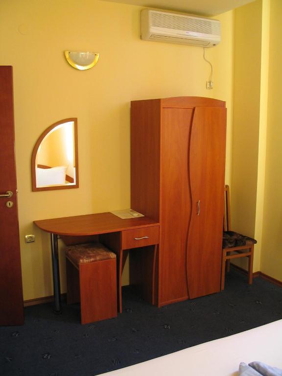 Family Hotel Familya Ruse Exterior foto