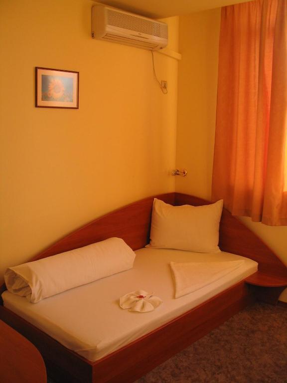 Family Hotel Familya Ruse Habitación foto